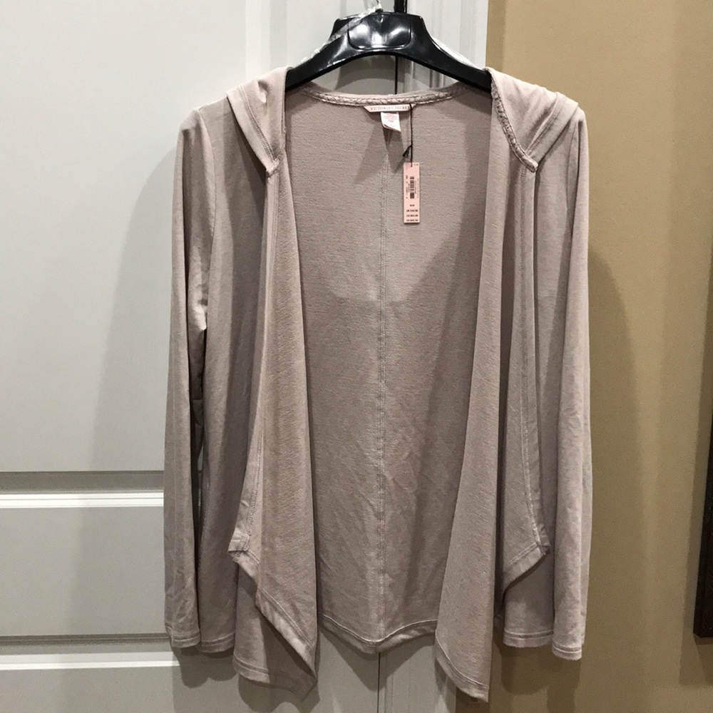 🎁VICTORIA’S SECRET Cardigan